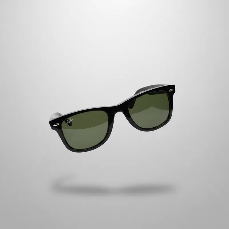 fashion product with Floating Product preset